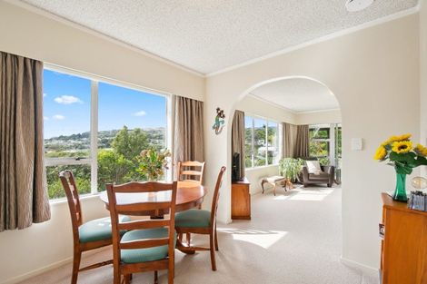 Photo of property in 2a Mckeefry Grove, Tawa, Wellington, 5028