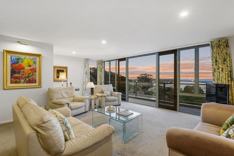 Photo of property in 185 Mount Pleasant Road, Mount Pleasant, Christchurch, 8081