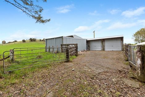 Photo of property in 32 Davis Road, Waiongana, Inglewood, 4389