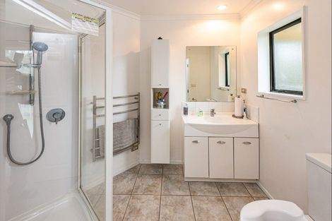 Photo of property in 74 Peakes Road, Springvale, Whanganui, 4501