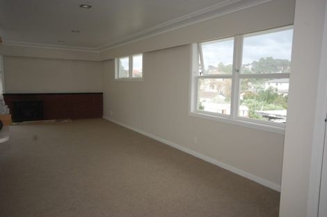 Photo of property in 100 Oakdale Road, Mount Roskill, Auckland, 1041