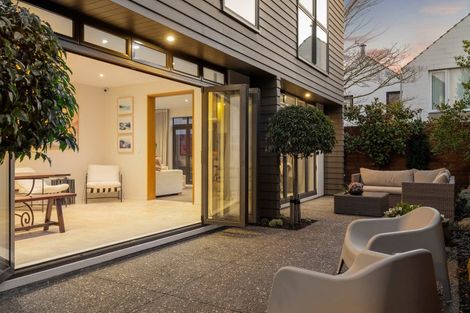 Photo of property in 7b Rugby Street, Merivale, Christchurch, 8014