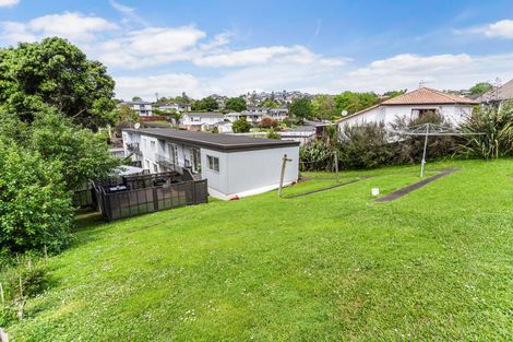 Photo of property in 7/19 Houghton Street, Meadowbank, Auckland, 1072