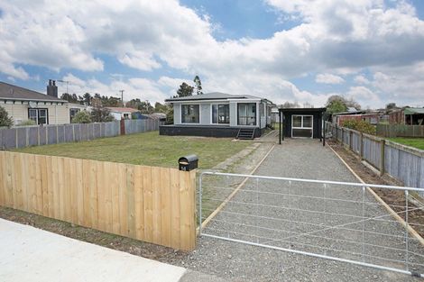 Photo of property in 14 Alexandra Street, Marton, 4710