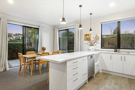 Photo of property in 14 Fordham Street, Beach Haven, Auckland, 0626