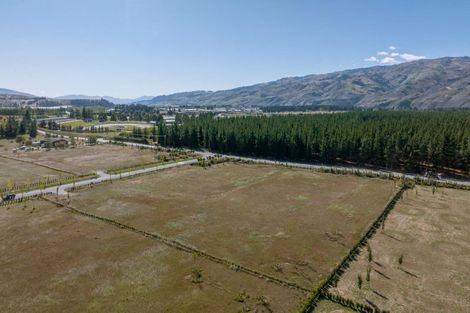 Photo of property in 13 Stone Drive, Cromwell, 9384