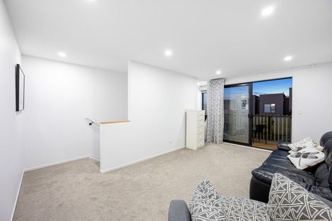 Photo of property in 9 Timu Road, Long Bay, Auckland, 0630