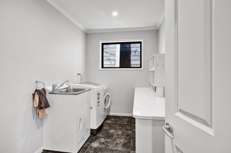 Photo of property in 1/39 Manadon Street, Spotswood, New Plymouth, 4310