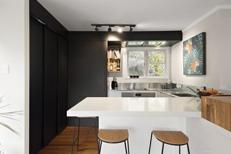 Photo of property in 96 Sidlaw Street, Strathmore Park, Wellington, 6022