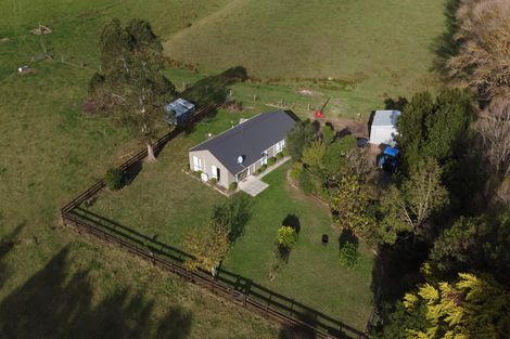 Photo of property in 5 Williams Road, Tokomaru, Palmerston North, 4474