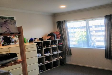 Photo of property in 102a Pah Road, Papatoetoe, Auckland, 2025