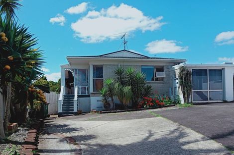 Photo of property in 1/166 Fisher Parade, Farm Cove, Auckland, 2012