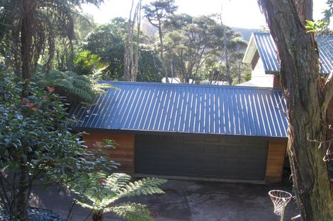 Photo of property in 156 Laingholm Drive, Laingholm, Auckland, 0604