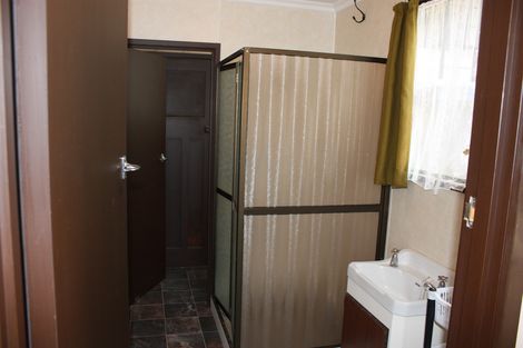 Photo of property in 25 Riverside Road, Taieri Mouth, Brighton, 9091