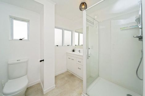 Photo of property in 2a Wanaka Terrace, Bell Block, New Plymouth, 4312