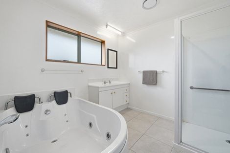 Photo of property in 31 Kingsbury Avenue, Rangiora, 7400