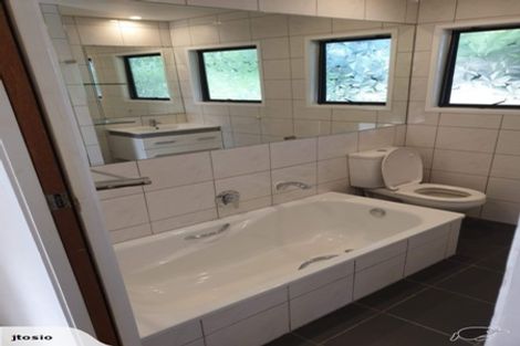 Photo of property in 90a Marsden Point Road, Ruakaka, 0116