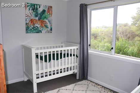 Photo of property in 107 Oreil Avenue, West Harbour, Auckland, 0618