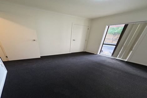 Photo of property in 2a Charlenne Close, Ranui, Auckland, 0612