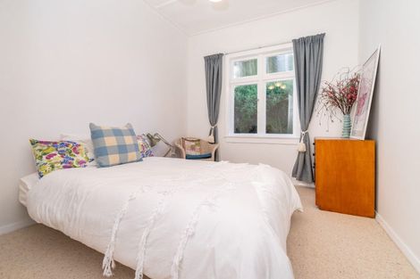 Photo of property in 10a Hill Street, Lawrence, 9532