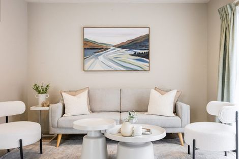 Photo of property in 10b Elliston Crescent, Stanmore Bay, Whangaparaoa, 0932