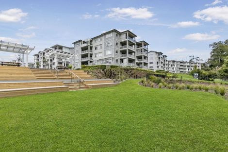 Photo of property in 4 Kensington Drive, Orewa, 0931