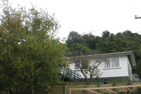 Photo of property in 35 Logie Street, Stokes Valley, Lower Hutt, 5019