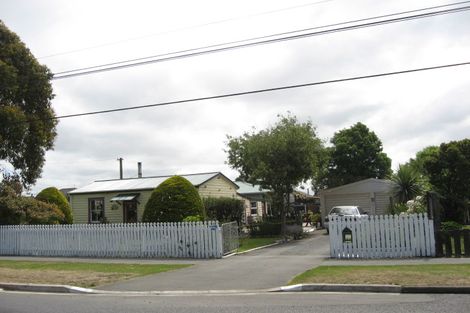 Photo of property in 37 Smith Street, Woolston, Christchurch, 8062