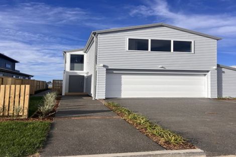 Photo of property in 33 Hinaki Street, Poike, Tauranga, 3112