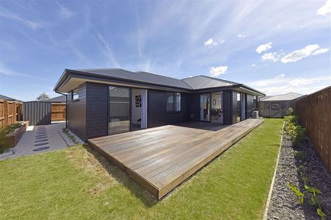 Photo of property in 11 Helen Place, Halswell, Christchurch, 8025