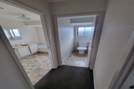 Photo of property in 1/5 Pupuke Road, Takapuna, Auckland, 0622