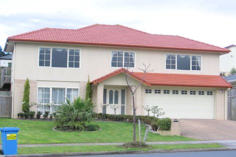 Photo of property in 26 Delmont Close, East Tamaki Heights, Auckland, 2016