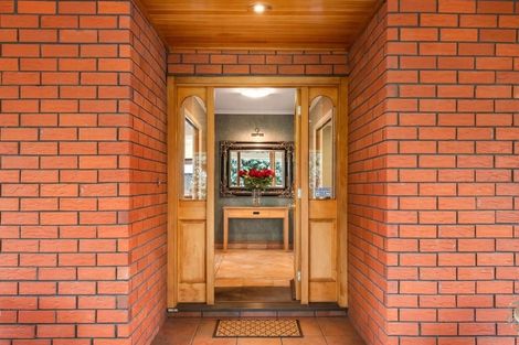 Photo of property in 149 Straven Road, Fendalton, Christchurch, 8014