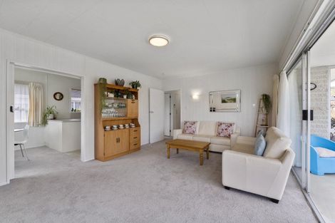 Photo of property in 22a Rata Street, Waikanae, 5036