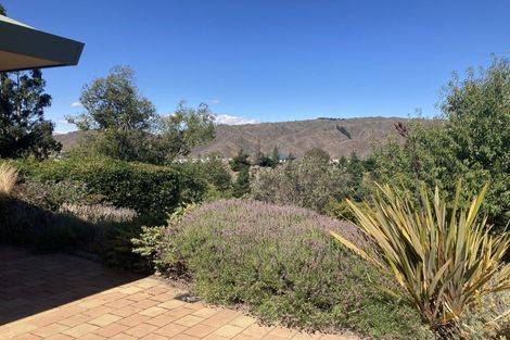 Photo of property in 17 Craig Place, Bridge Hill, Alexandra, 9320