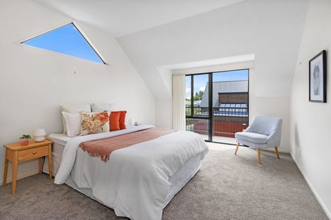 Photo of property in 16a Greers Road, Ilam, Christchurch, 8041