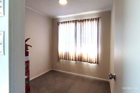 Photo of property in 1/9 Charntay Avenue, Clover Park, Auckland, 2019