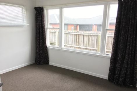 Photo of property in 99 Avonhead Road, Avonhead, Christchurch, 8042