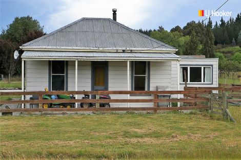 Photo of property in 42 Ritchie Road, Dunback, Palmerston, 9483