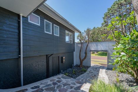 Photo of property in 6 Bell Road, Pauanui, Hikuai, 3579