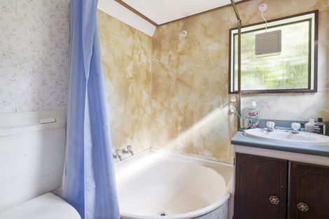 Photo of property in 50 Glenross Street, Glenross, Dunedin, 9011