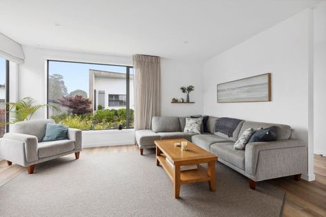 Photo of property in 10 Ada Close, Cambridge, 3434