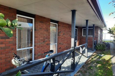Photo of property in 6 Chokebore Place, Sockburn, Christchurch, 8042