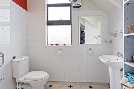 Photo of property in 23 Burnett Street, Oxford, 7430