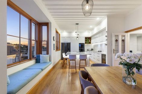 Photo of property in 2/12 Mariposa Crescent, Birkenhead, Auckland, 0626