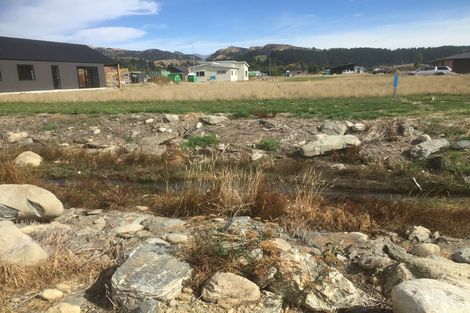 Photo of property in Luggate Park, 44 Cooper Crescent, Luggate, Wanaka, 9383