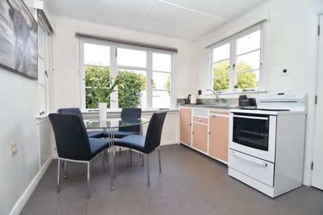 Photo of property in 1 Rhodes Street, Carterton, 5713