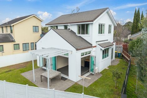 Photo of property in 11l Clearwater Cove, West Harbour, Auckland, 0618
