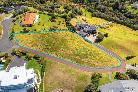 Photo of property in 68 Balboa Drive, Matakatia, Whangaparaoa, 0930