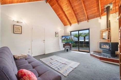 Photo of property in 74 Rhinevale Close, Henderson, Auckland, 0612